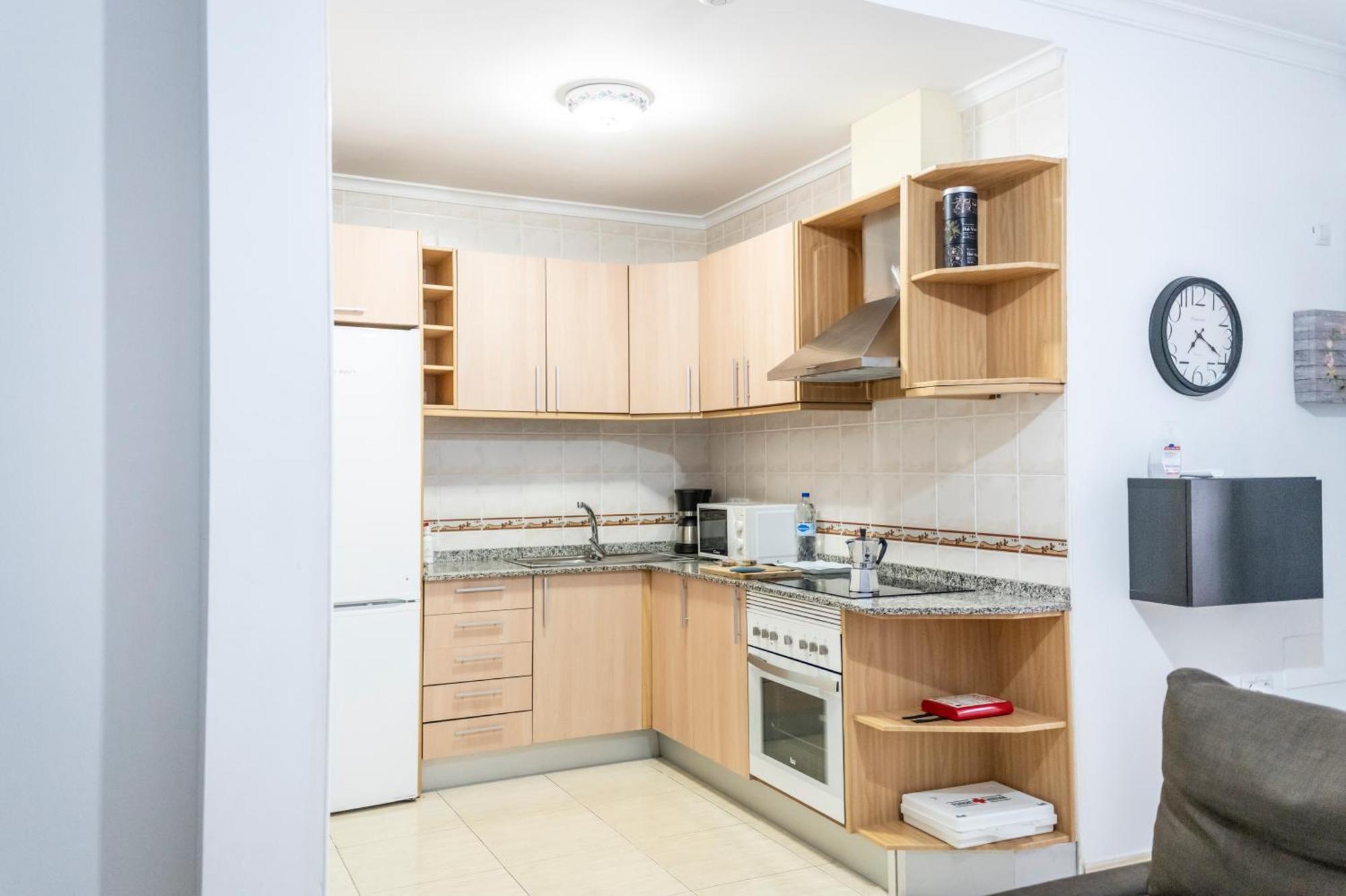 Yesenia Vv Airport Apartment El Matorral Bagian luar foto