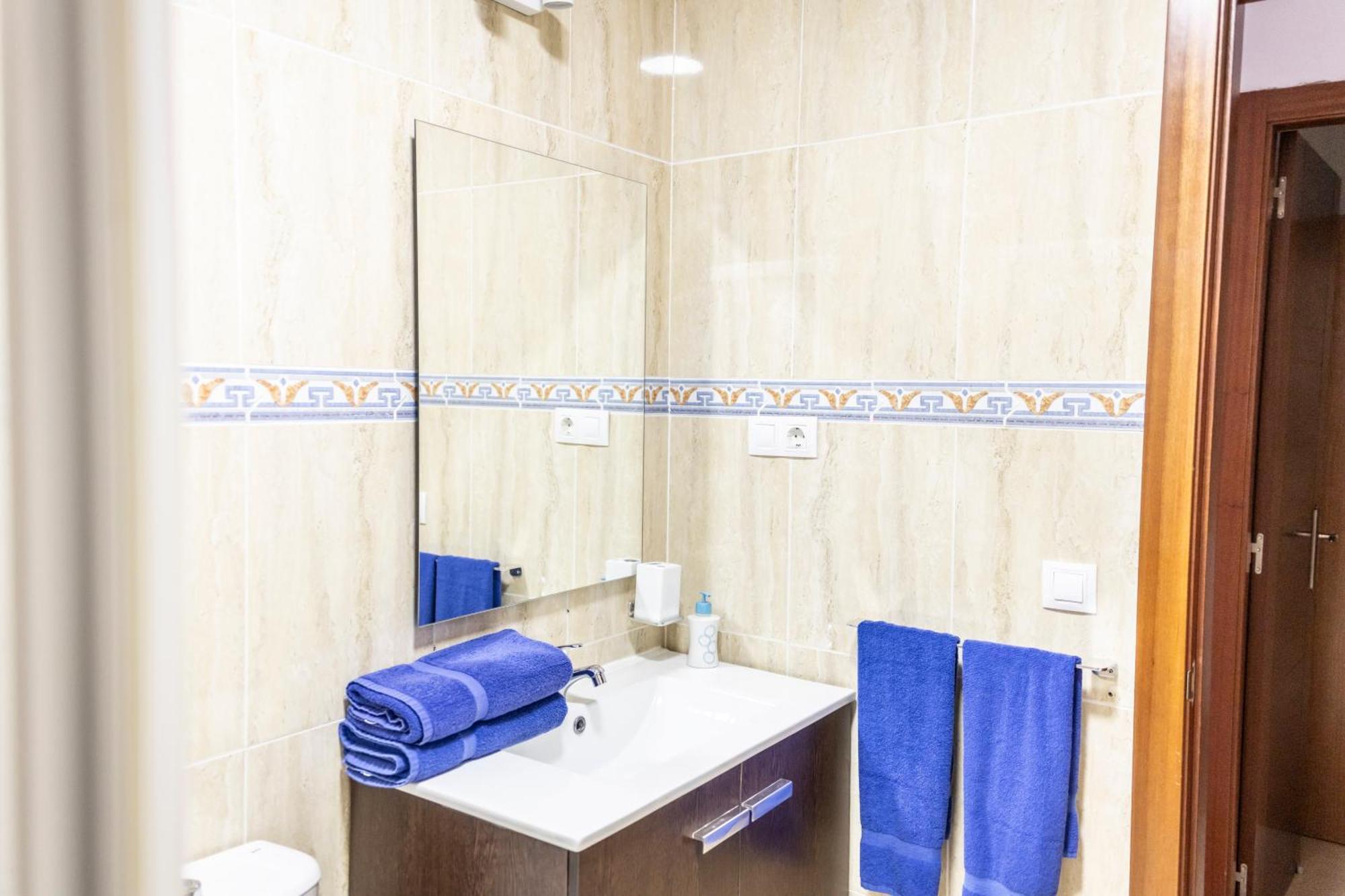 Yesenia Vv Airport Apartment El Matorral Bagian luar foto